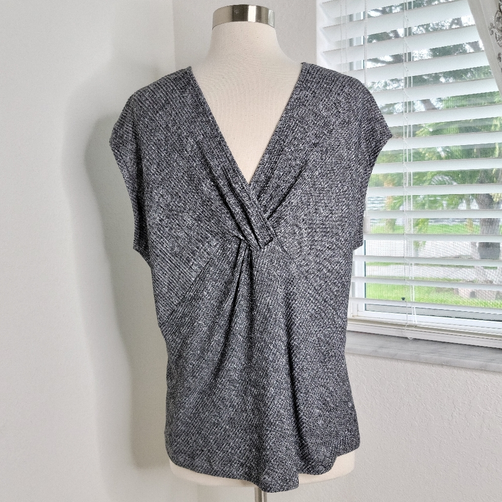 Rag & Bone Knot Back Knit Tee M. - image 6